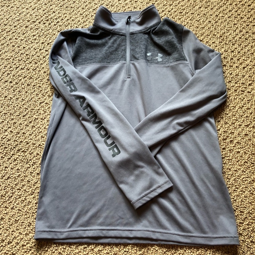 Boys UA long sleeve 1/4 zip